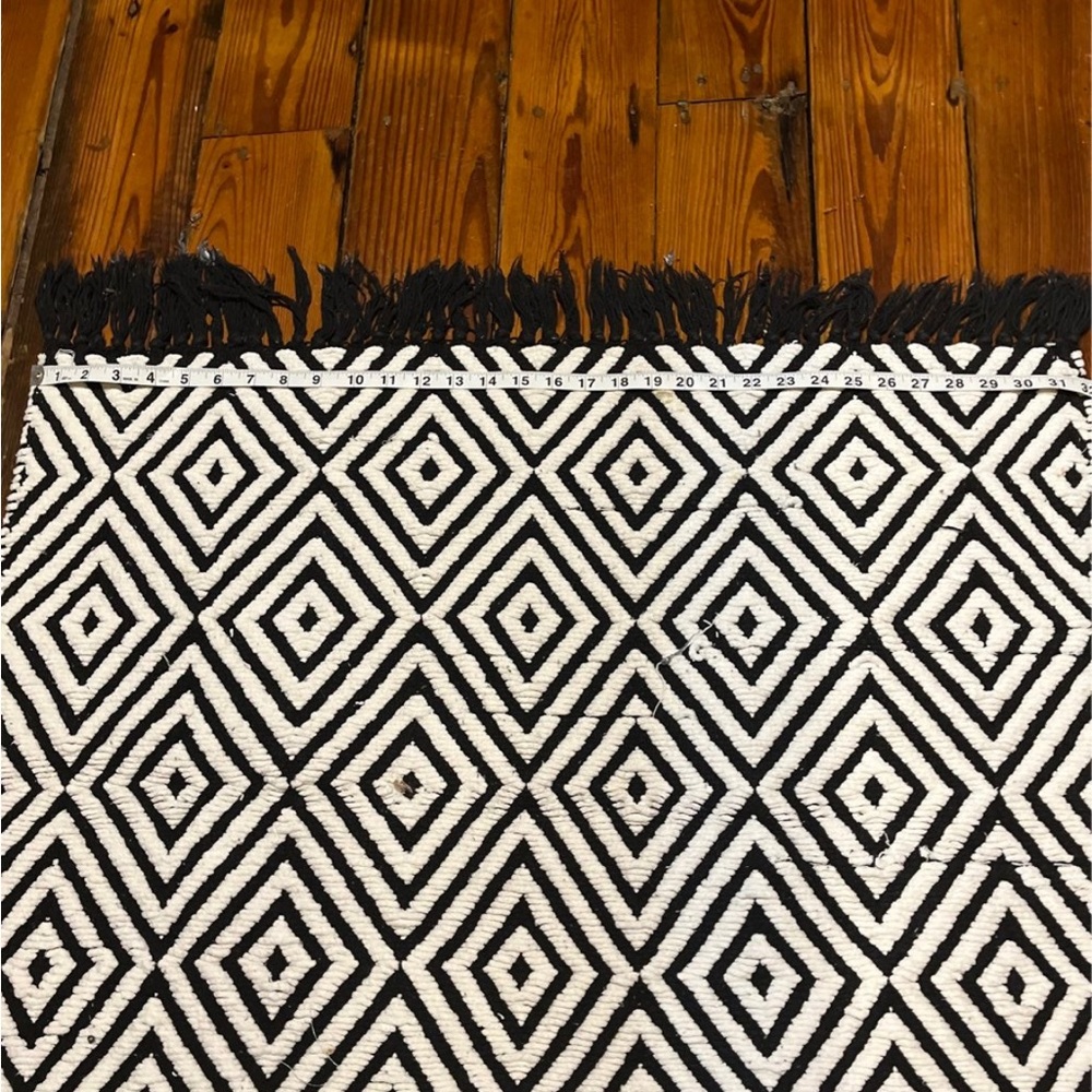 Chevron Print Rug - Picture 2 of 3